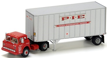 PIE Ford 'C' Tractor and 28' Trailer