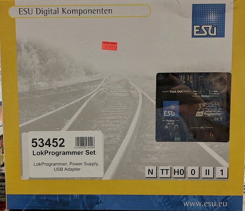 LokProgrammer set:
LokProgrammer, power supply, serial cable, instruction manual, CD-Rom, USB adapter