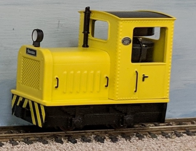Gmeinder Locomotive in yellow with black