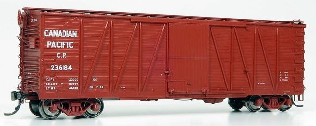 Canadian Pacific - Service Equipped with wood