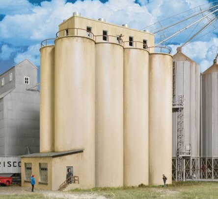  Modern Grain Head House w/Silos - Kit 